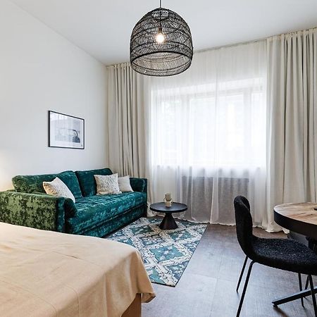 Old Town Studio Apartment Aia 5A تالين المظهر الخارجي الصورة