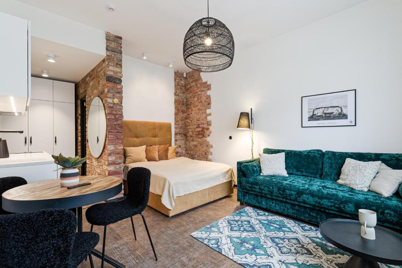 Old Town Studio Apartment Aia 5A تالين المظهر الخارجي الصورة
